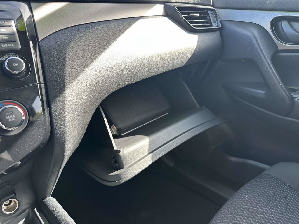 Certified 2021 Nissan Rogue Sport S AWD/4WD image 17