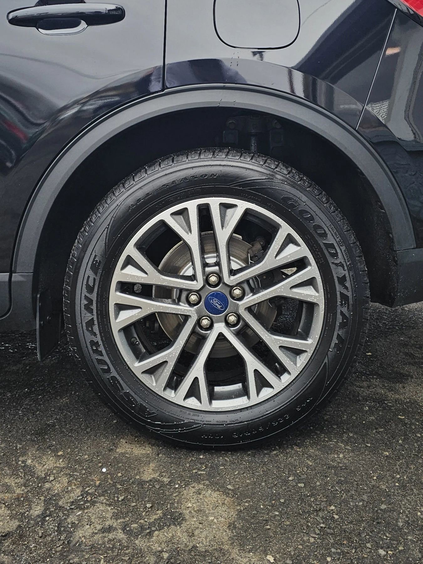 Used 2022 Ford Escape SEL image 6