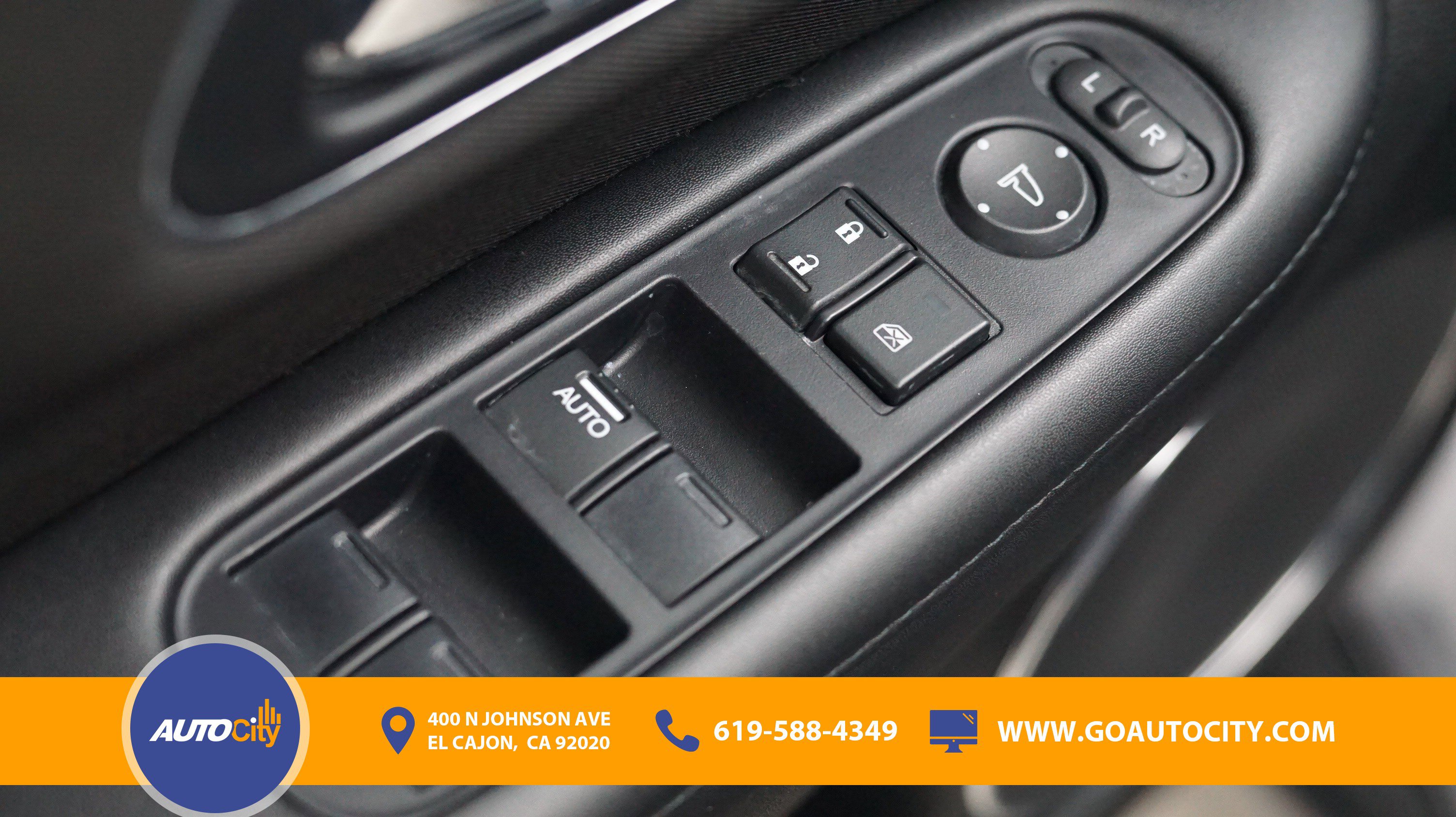 Used 2017 Honda HR-V EX image 17