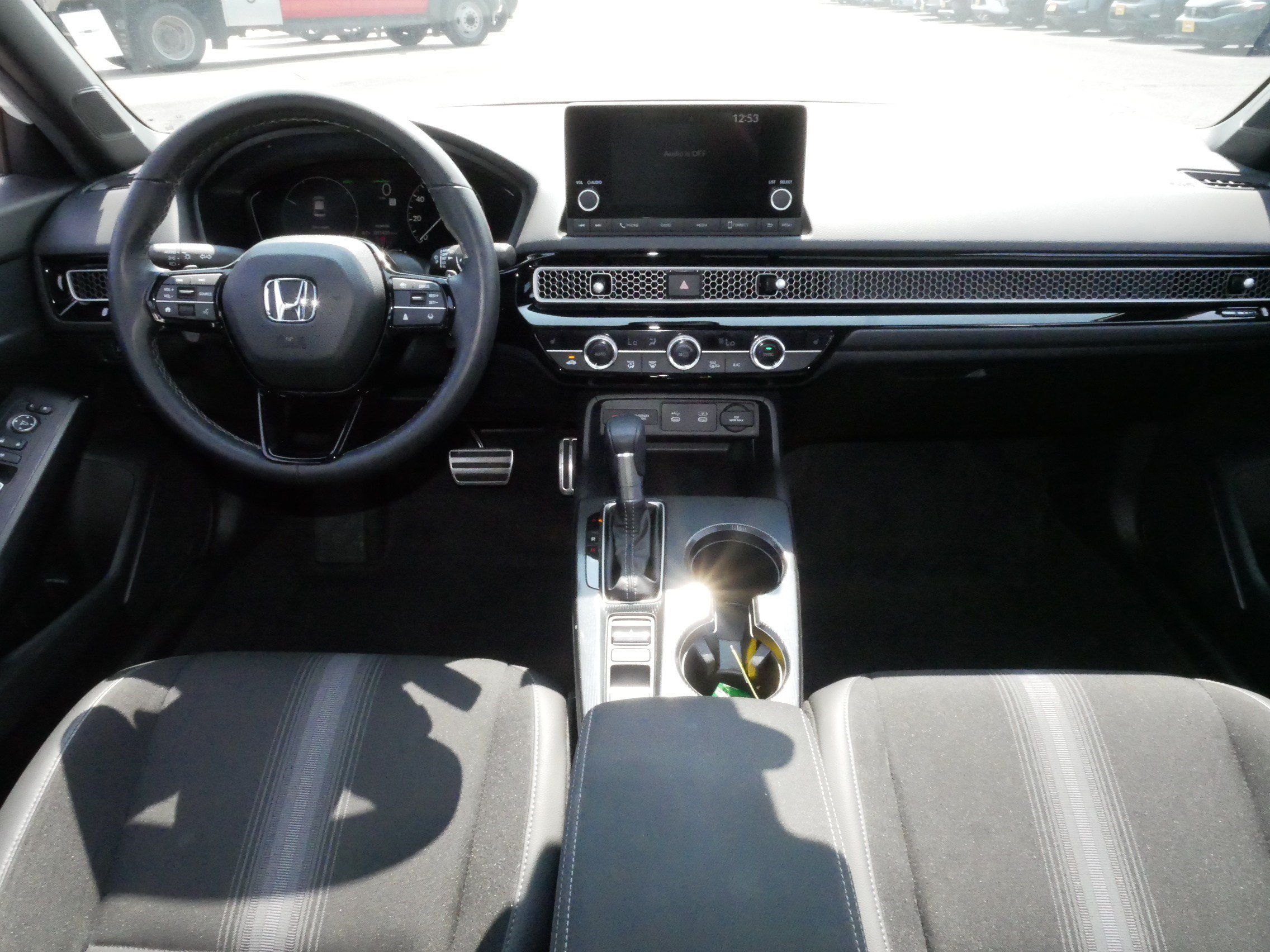 Used 2025 Honda Civic Sport image 10