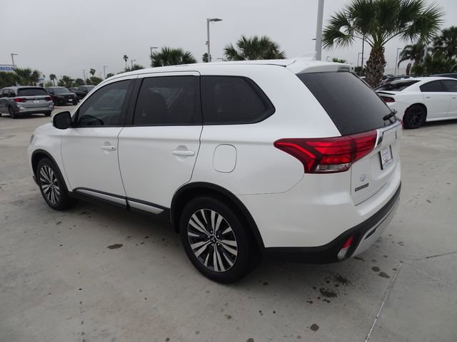 Used 2019 Mitsubishi Outlander SE image 6