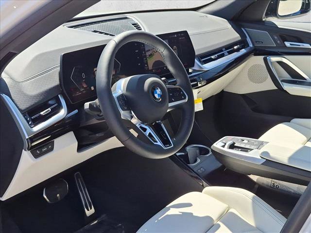 New 2026 BMW X2 xDrive28i w/ M Sport Package AWD/4WD image 3