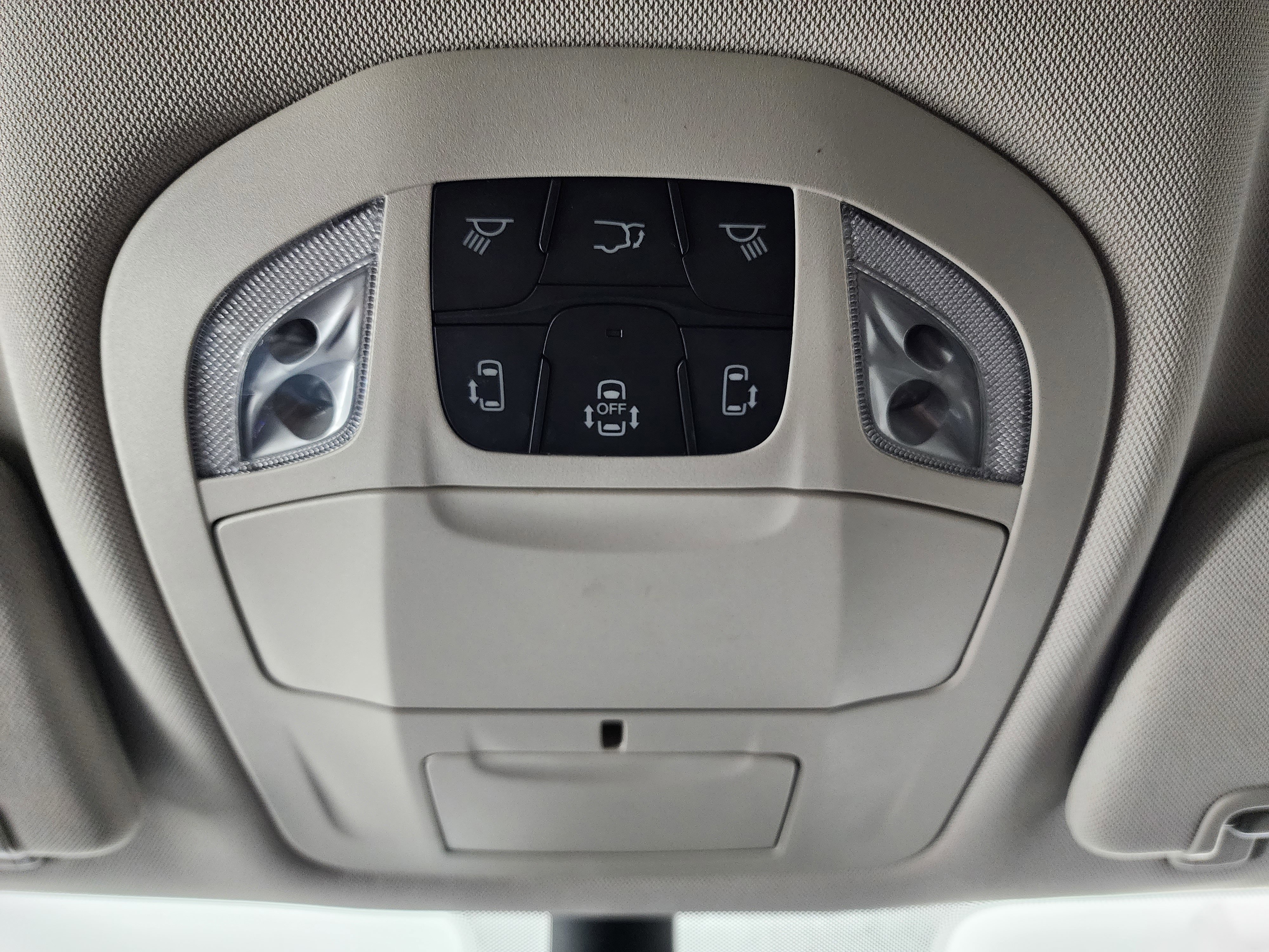 Used 2024 Chrysler Pacifica Touring-L image 48