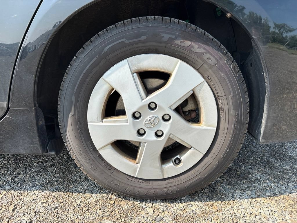 Used 2010 Toyota Prius One FWD image 5