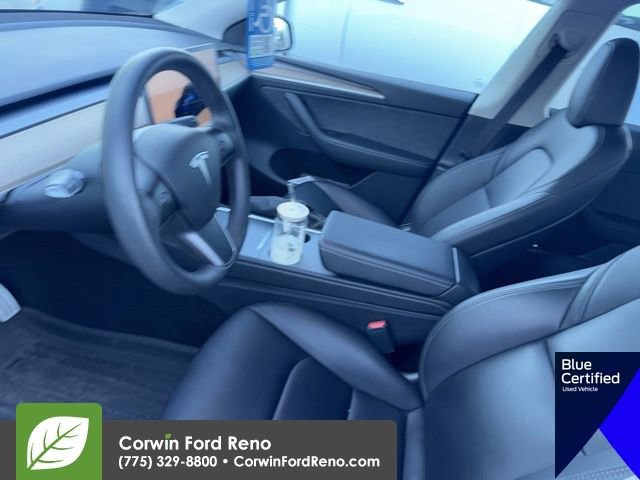 Used 2023 Tesla Model Y Performance image 10