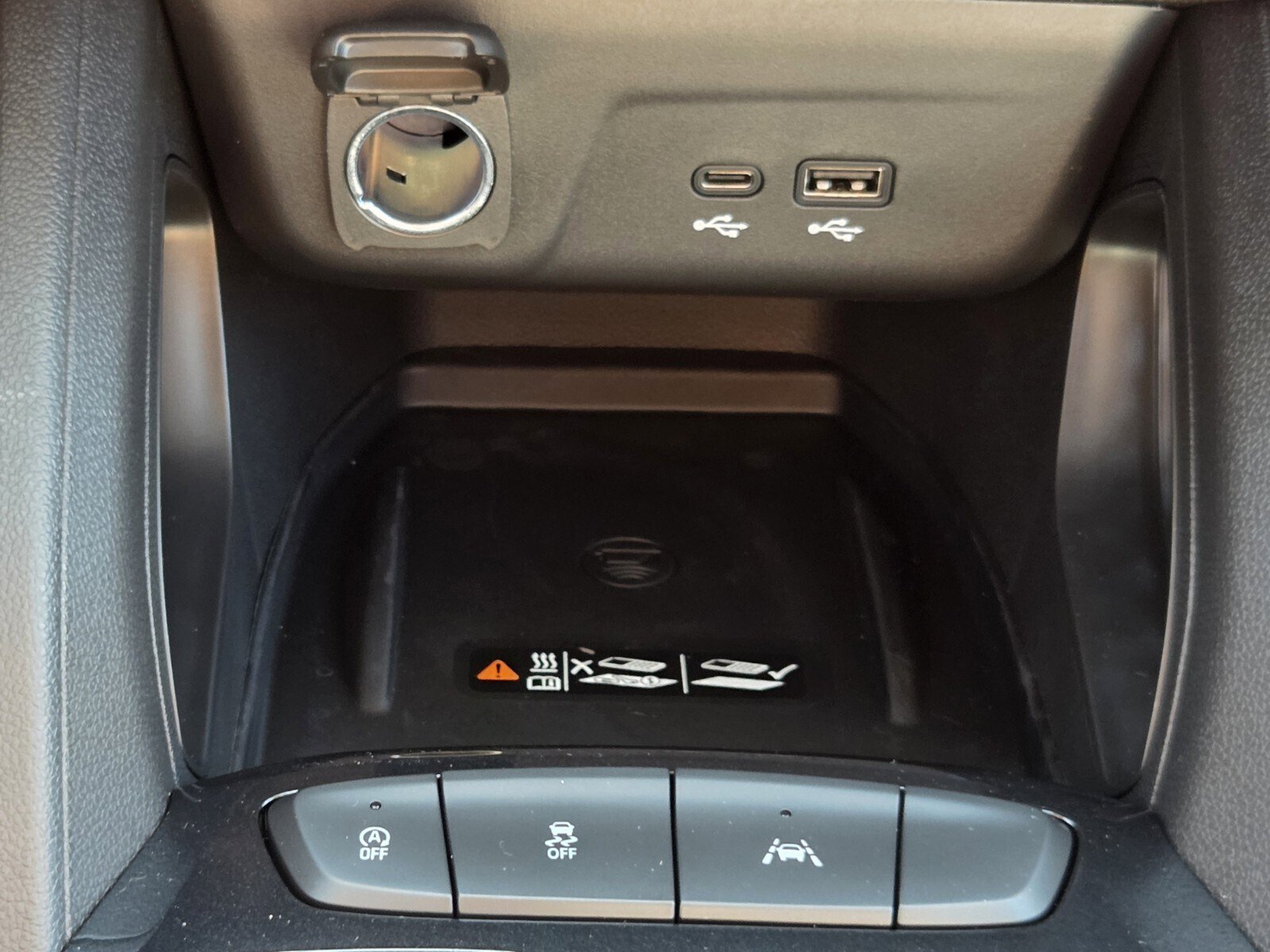 New 2026 Chevrolet TrailBlazer LT w/ Convenience Package FWD image 14