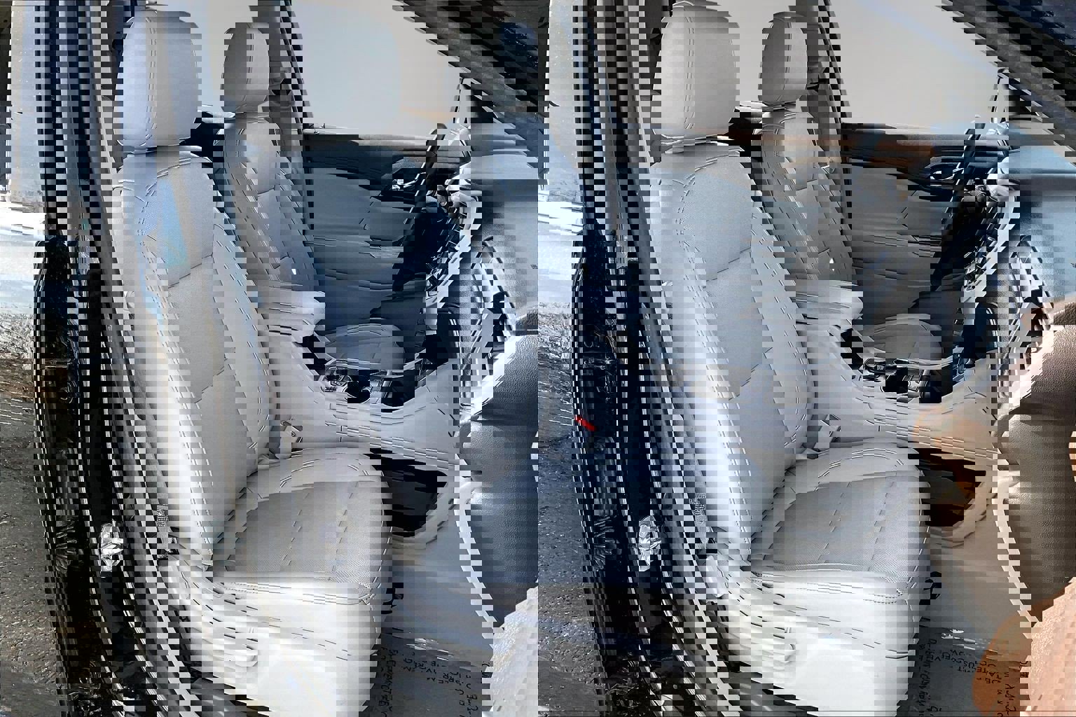 Used 2023 GMC Acadia SLT image 29