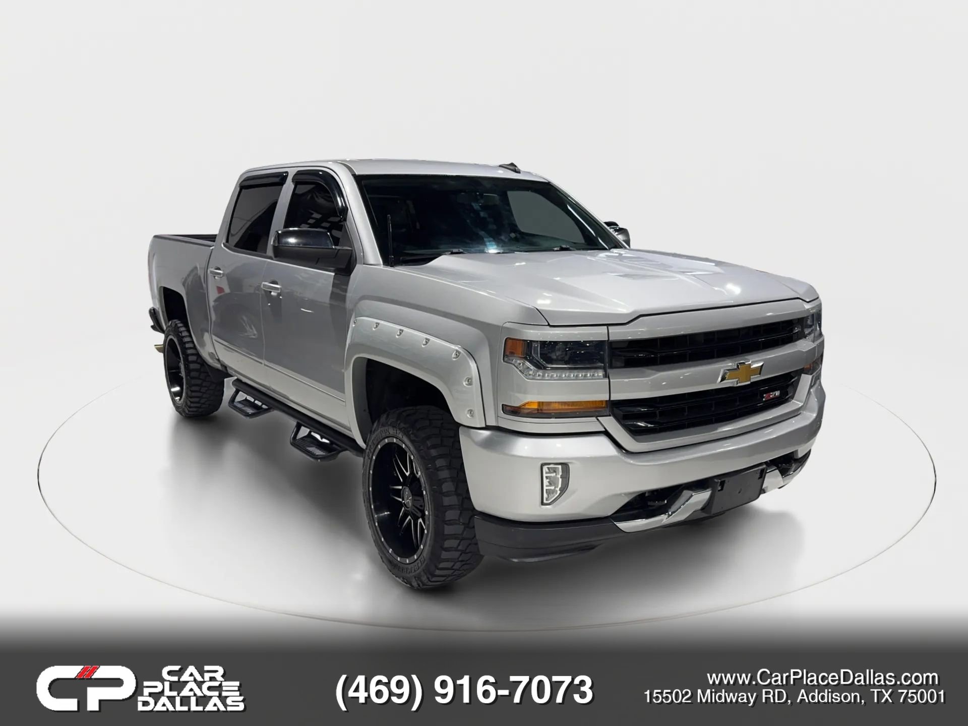 Used 2018 Chevrolet Silverado 1500 LT w/ Texas Edition AWD/4WD image 2