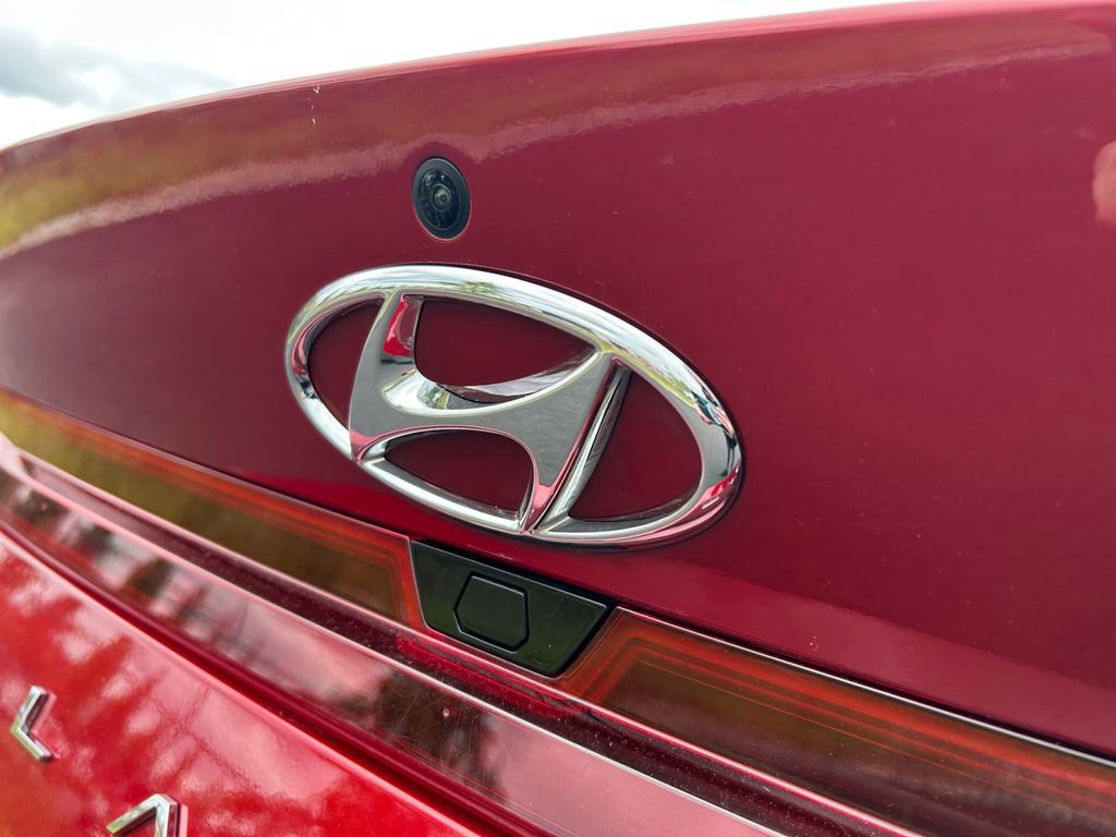 Used 2023 Hyundai Elantra SEL FWD image 34