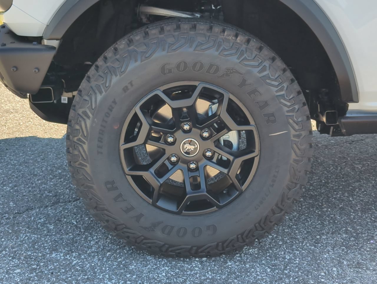 New 2026 Ford Bronco Badlands AWD/4WD image 9