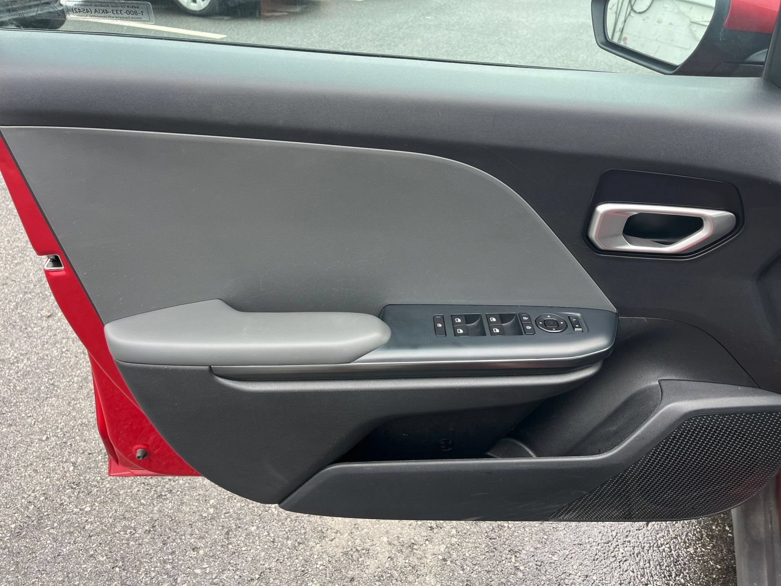 Used 2025 Kia K4 FWD image 18