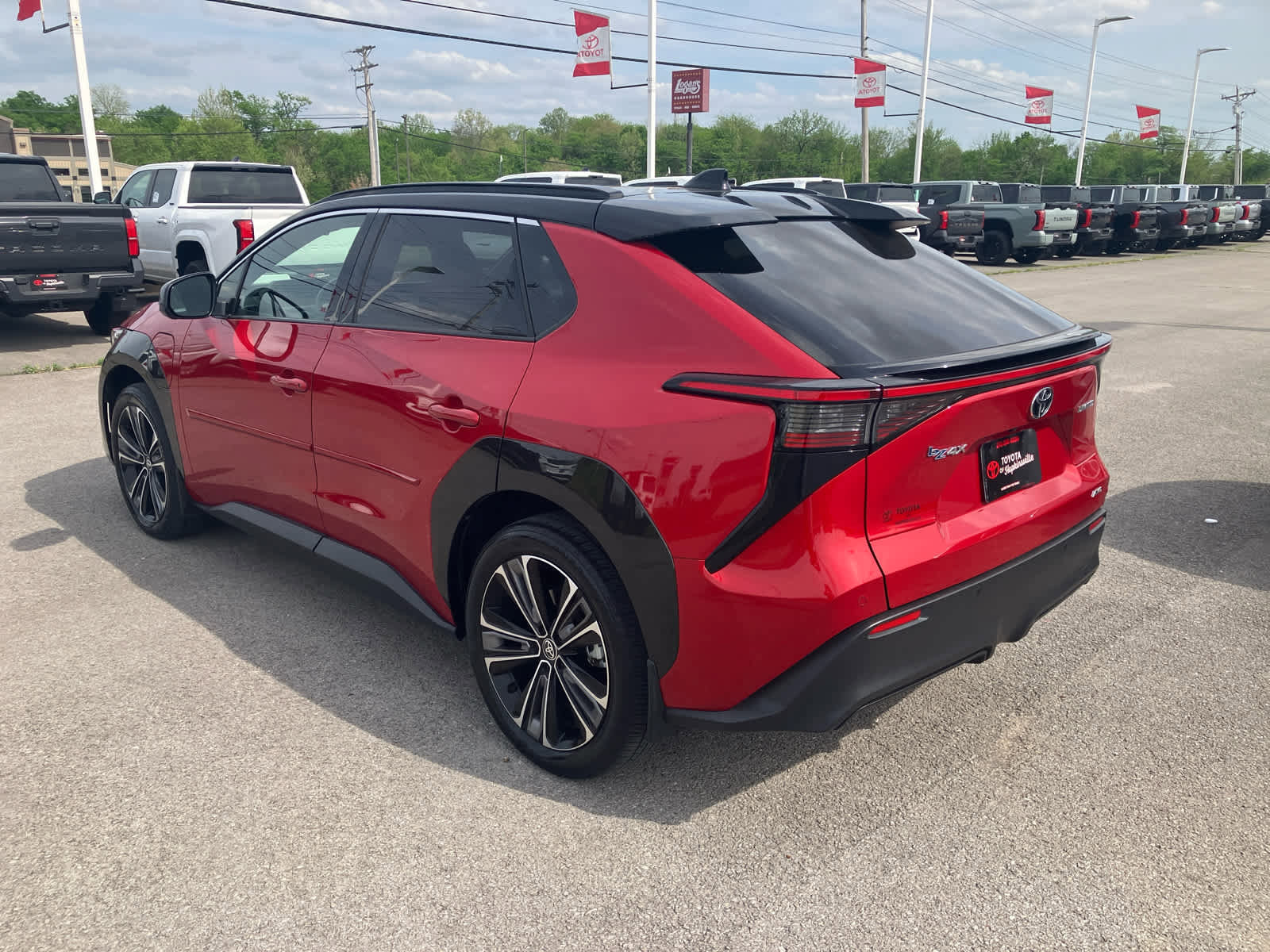 Certified 2023 Toyota bZ4X Limited w/ Weather Package AWD/4WD image 5