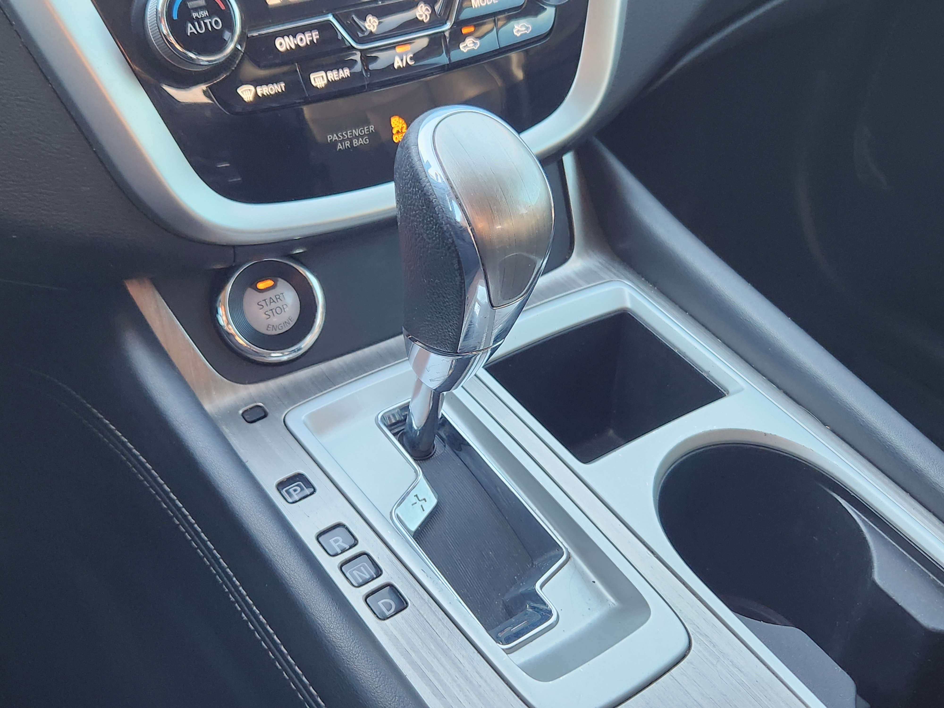 Used 2018 Nissan Murano Platinum image 11