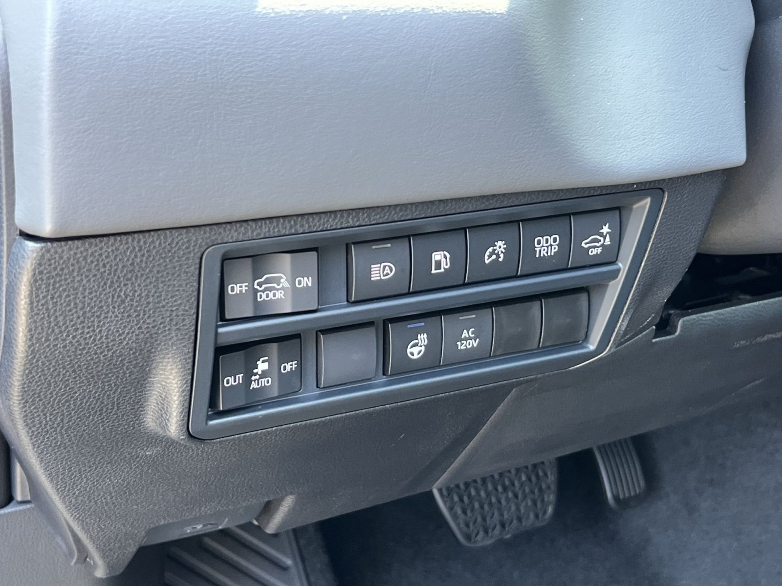 New 2026 Toyota Sequoia Capstone AWD/4WD image 12