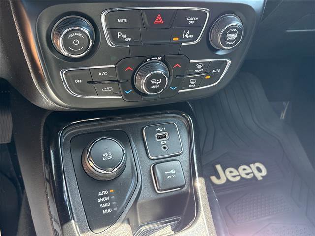 Used 2021 Jeep Compass Limited AWD/4WD image 15