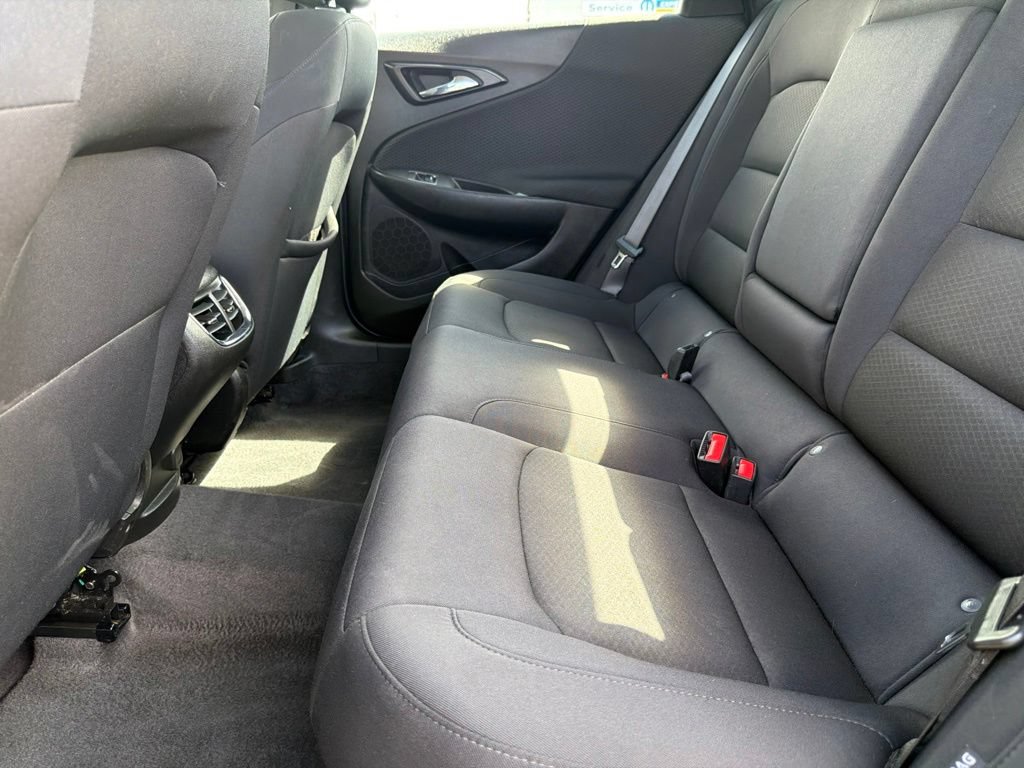 Used 2023 Chevrolet Malibu LT FWD image 25