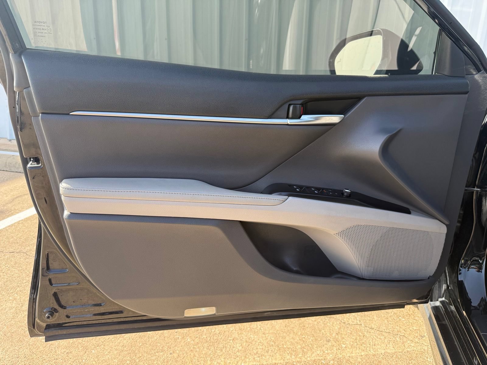 Used 2020 Toyota Camry XSE w/ Carpet Mat Package FWD image 21