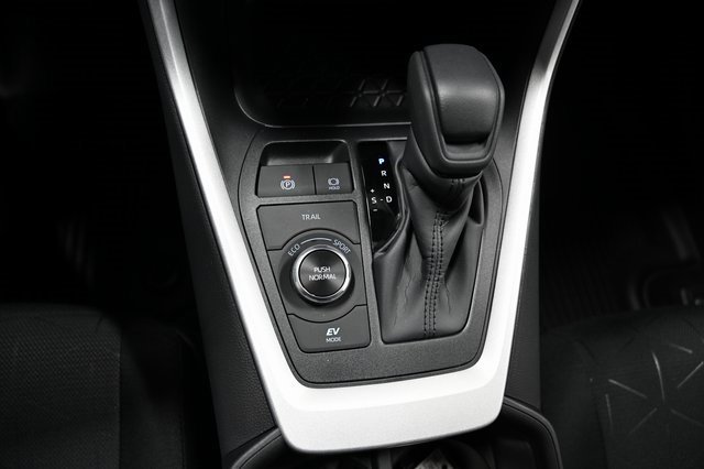 New 2025 Toyota RAV4 XLE image 18