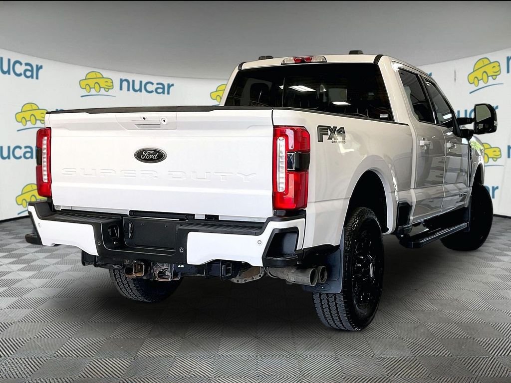 Used 2023 Ford F350 Lariat w/ Lariat Ultimate Package AWD/4WD image 6