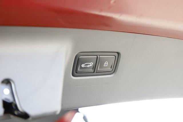 Used 2025 Hyundai Santa Fe SEL image 6