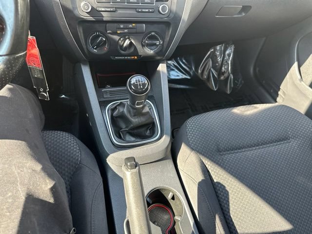 Used 2014 Volkswagen Jetta Sedan FWD image 23
