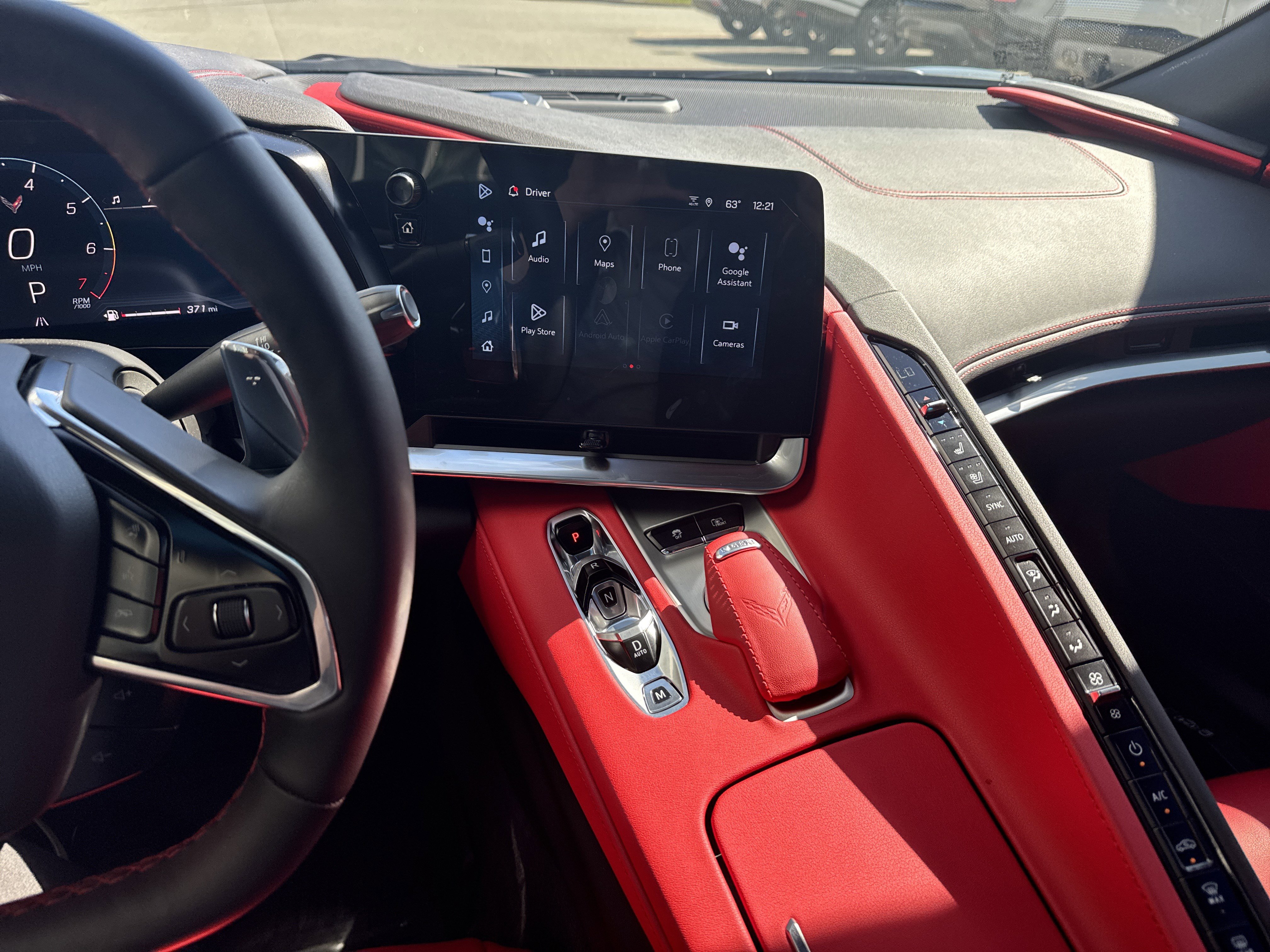 Used 2024 Chevrolet Corvette Stingray Preferred Cpe w/ Battery Protection Package image 18