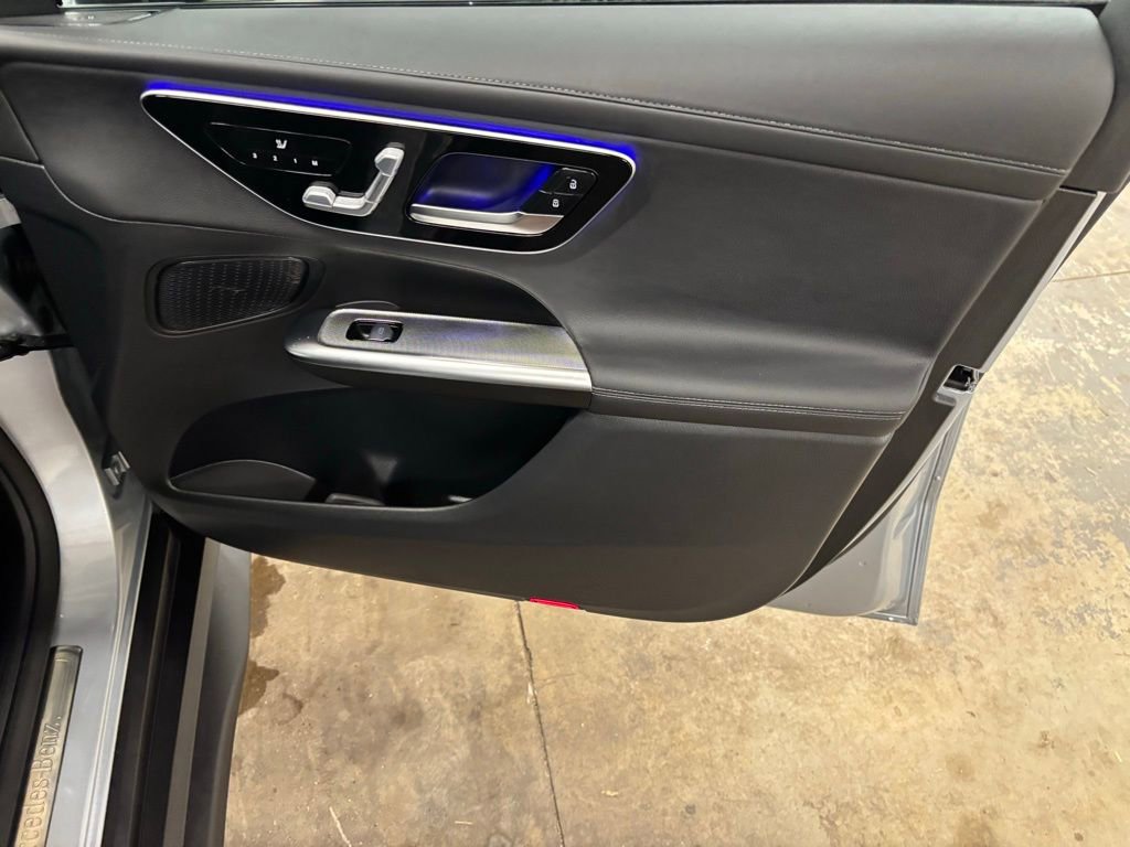 New 2026 Mercedes-Benz GLC 300 image 23