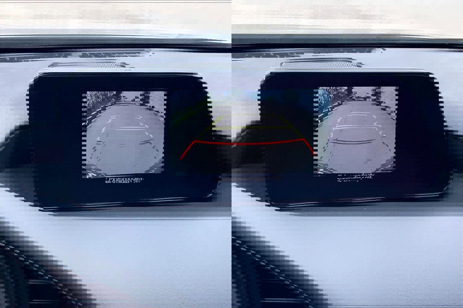 Used 2023 MAZDA MAZDA3 s image 28