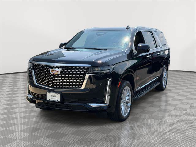 Used 2023 Cadillac Escalade ESV Luxury AWD/4WD image 3