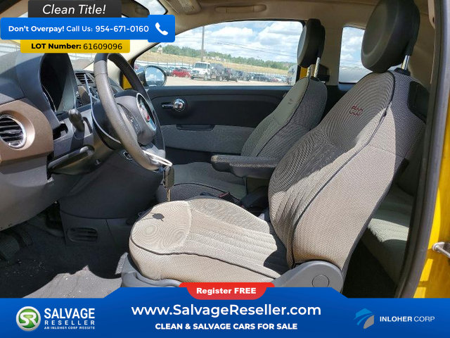 Used 2015 FIAT 500 Lounge FWD image 9