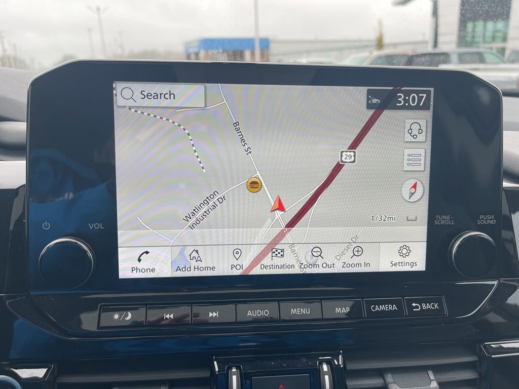 Used 2024 Nissan Pathfinder Platinum w/ Black Appearance Package image 23