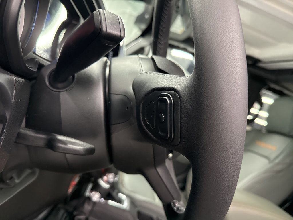 New 2026 Jeep Gladiator Mojave image 17