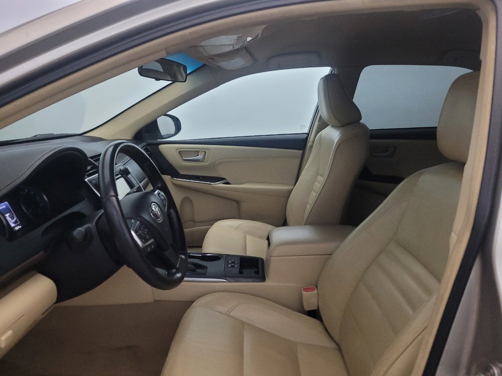 Used 2016 Toyota Camry XLE FWD image 17
