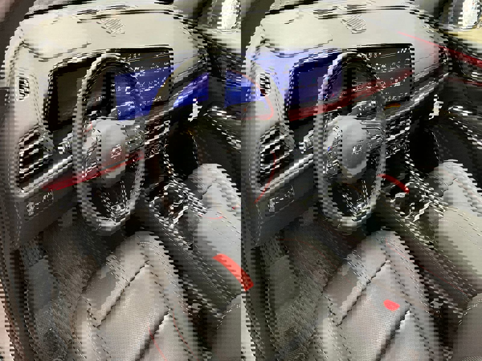 Used 2024 Chevrolet Traverse RS w/ LPO, Floor Liner Package image 14