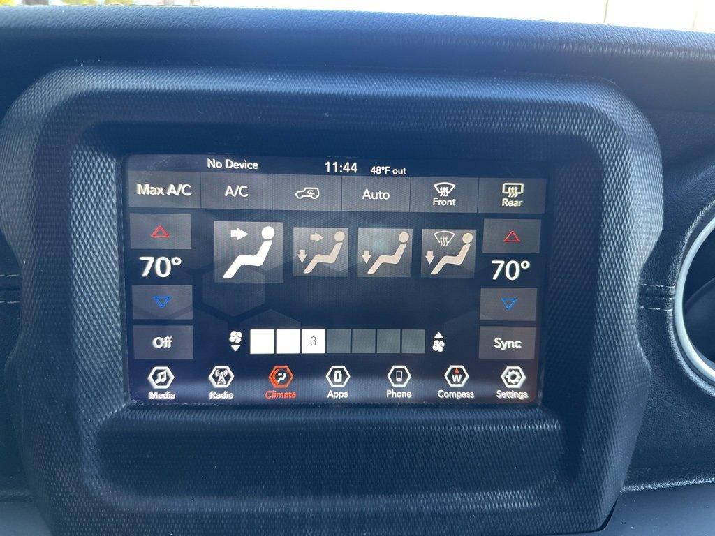 Used 2018 Jeep Wrangler Unlimited Sahara w/ LED Lighting Group image 46