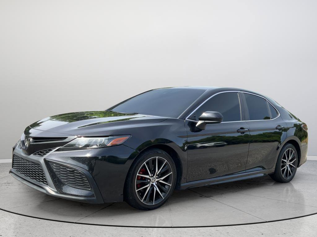 Used 2021 Toyota Camry SE FWD image 5