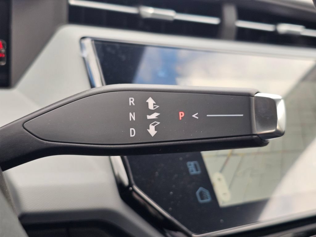 New 2027 Chevrolet Bolt LT w/ Comfort Package FWD image 32