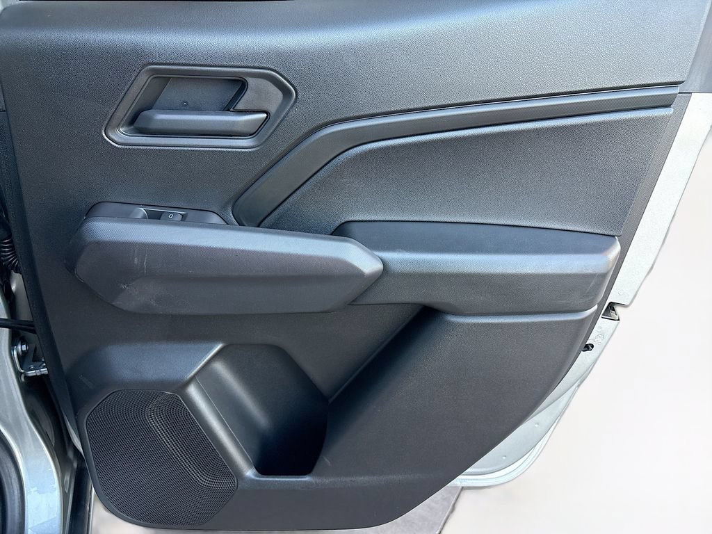 Used 2025 Chevrolet Colorado Trail Boss AWD/4WD image 26