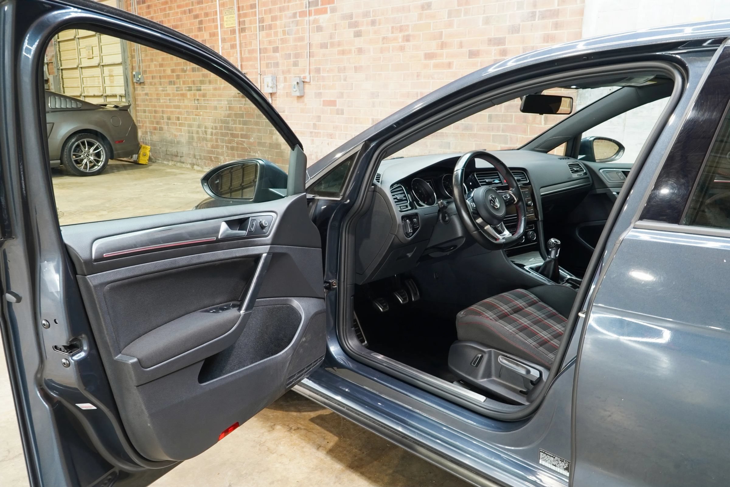 Used 2019 Volkswagen GTI S w/ Driver Assistance Package FWD image 22