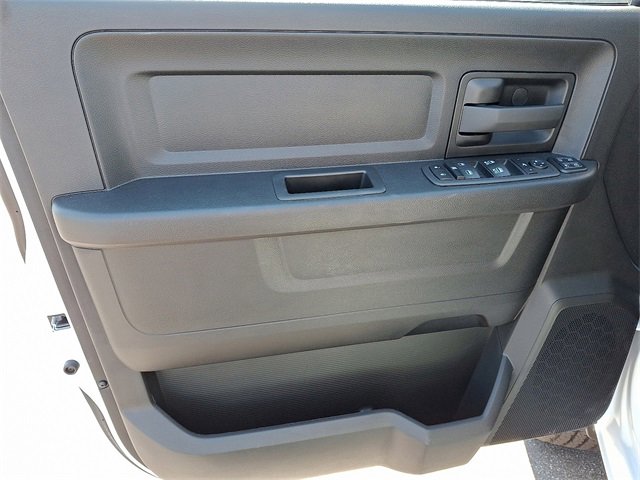 Used 2023 RAM 3500 Tradesman w/ Chrome Appearance Group image 9