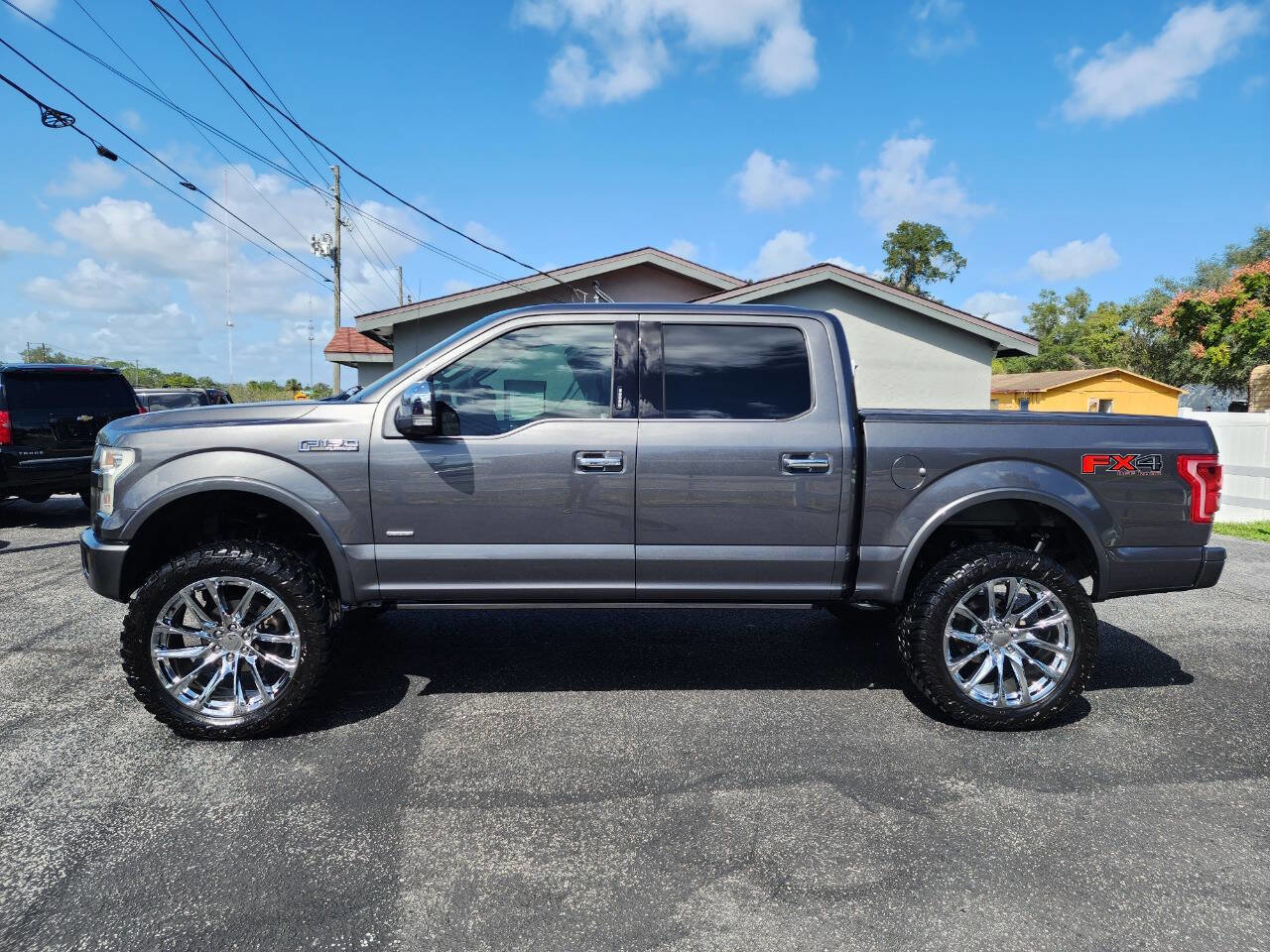 Used 2015 Ford F150 Platinum w/ Max Trailer Tow Package image 2