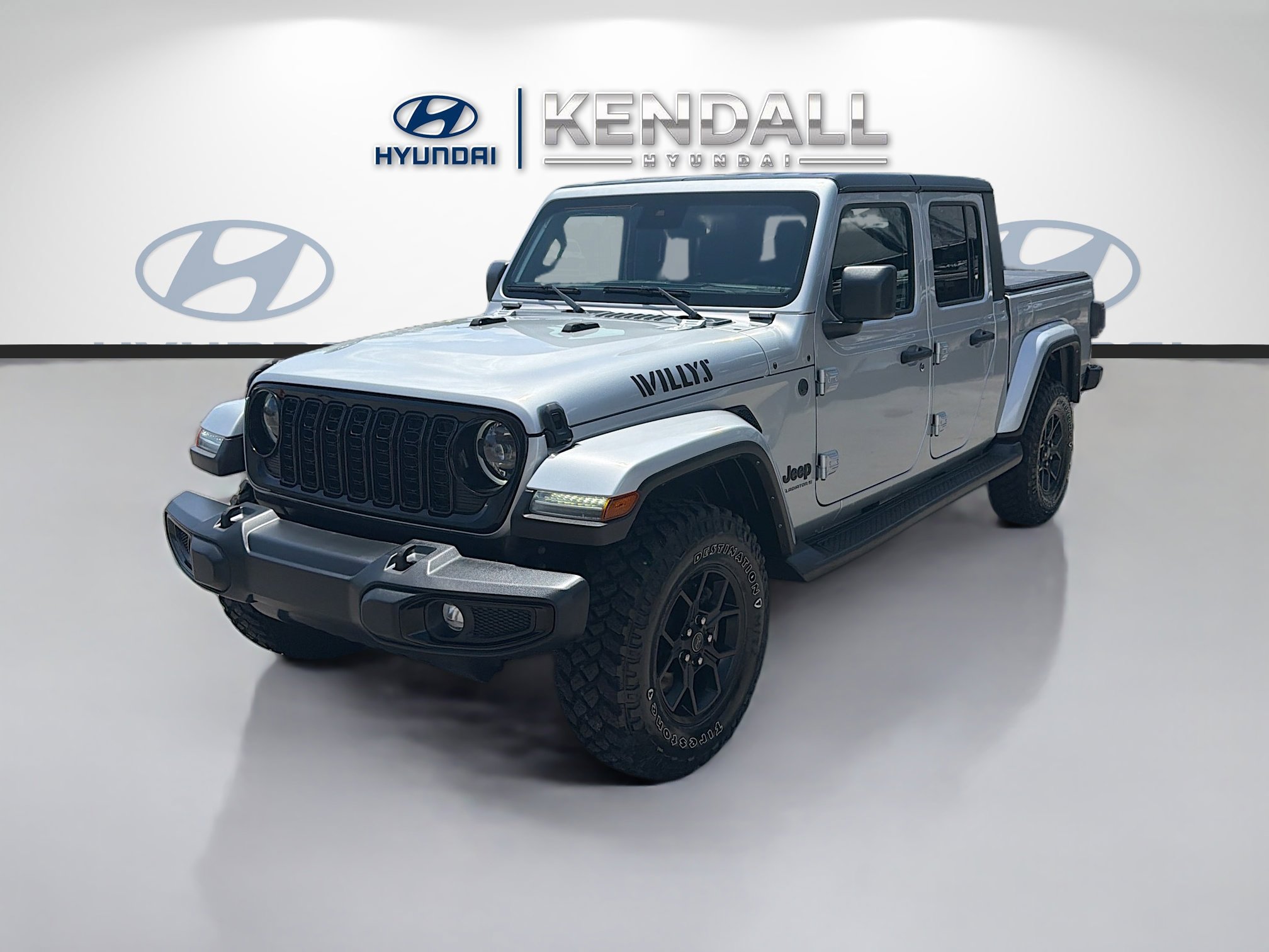 Used 2024 Jeep Gladiator Sport image 3