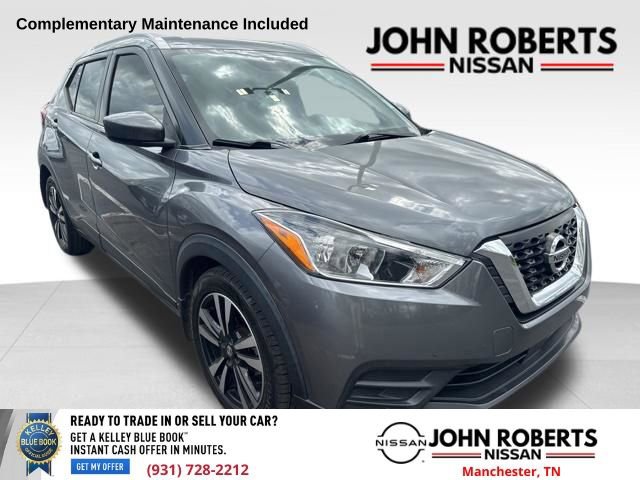 Used 2020 Nissan Kicks SV image 1