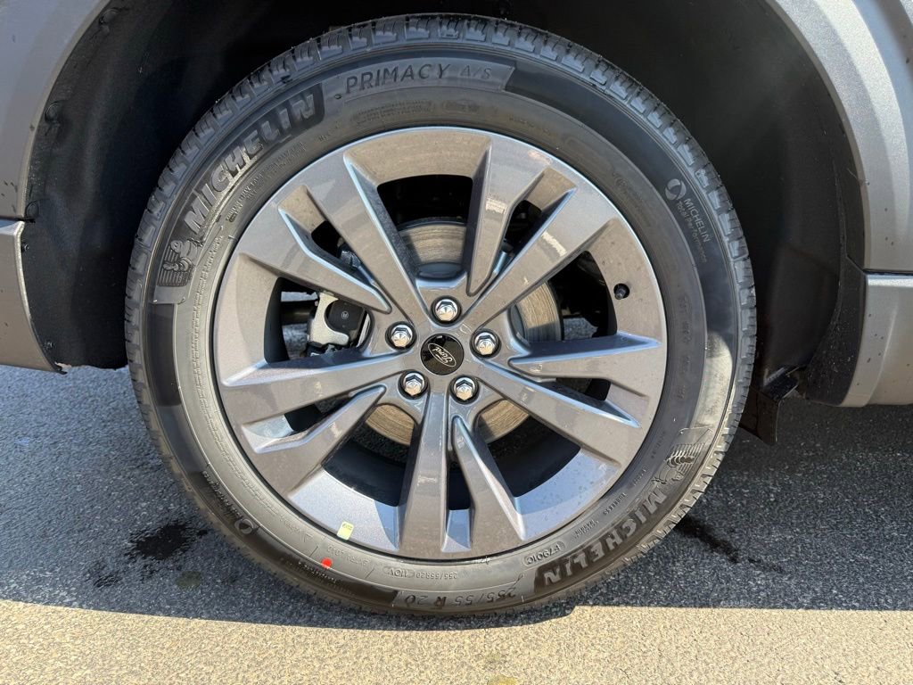 New 2026 Ford Explorer Active AWD/4WD image 44