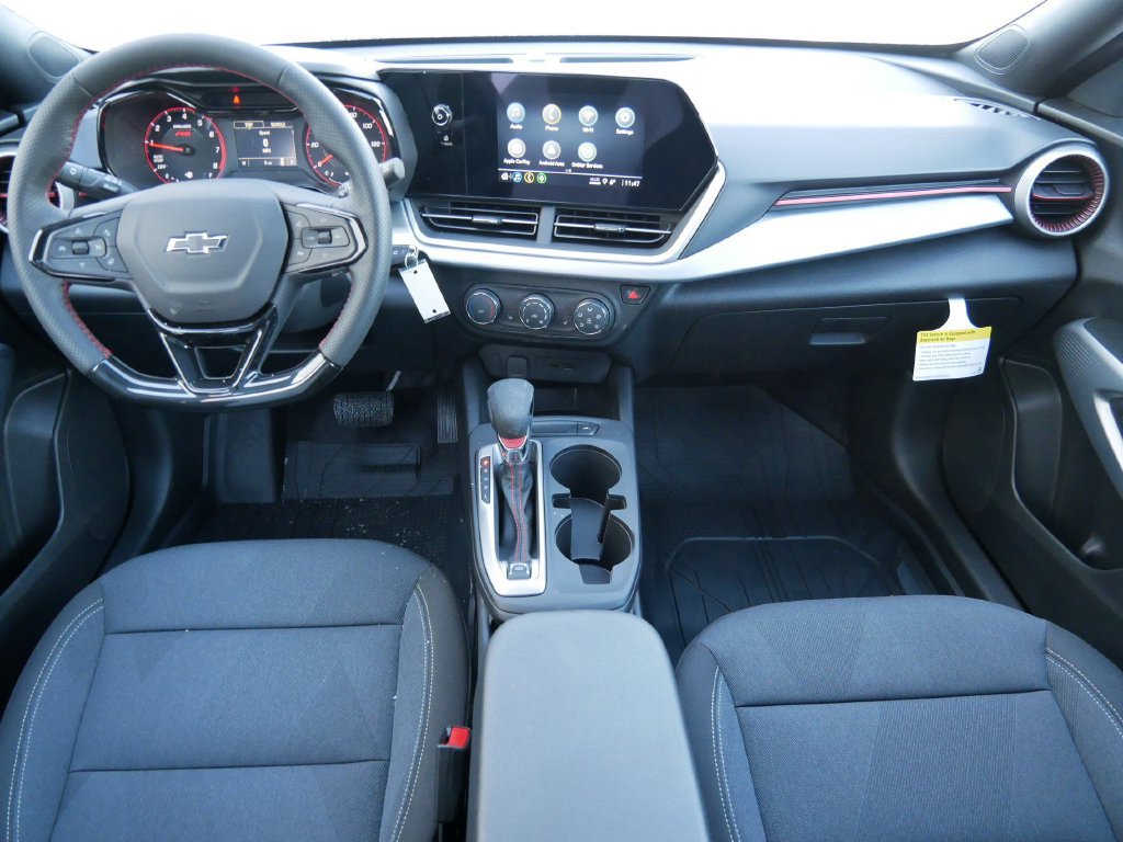 New 2026 Chevrolet Trax RS w/ Sunroof Package FWD image 16