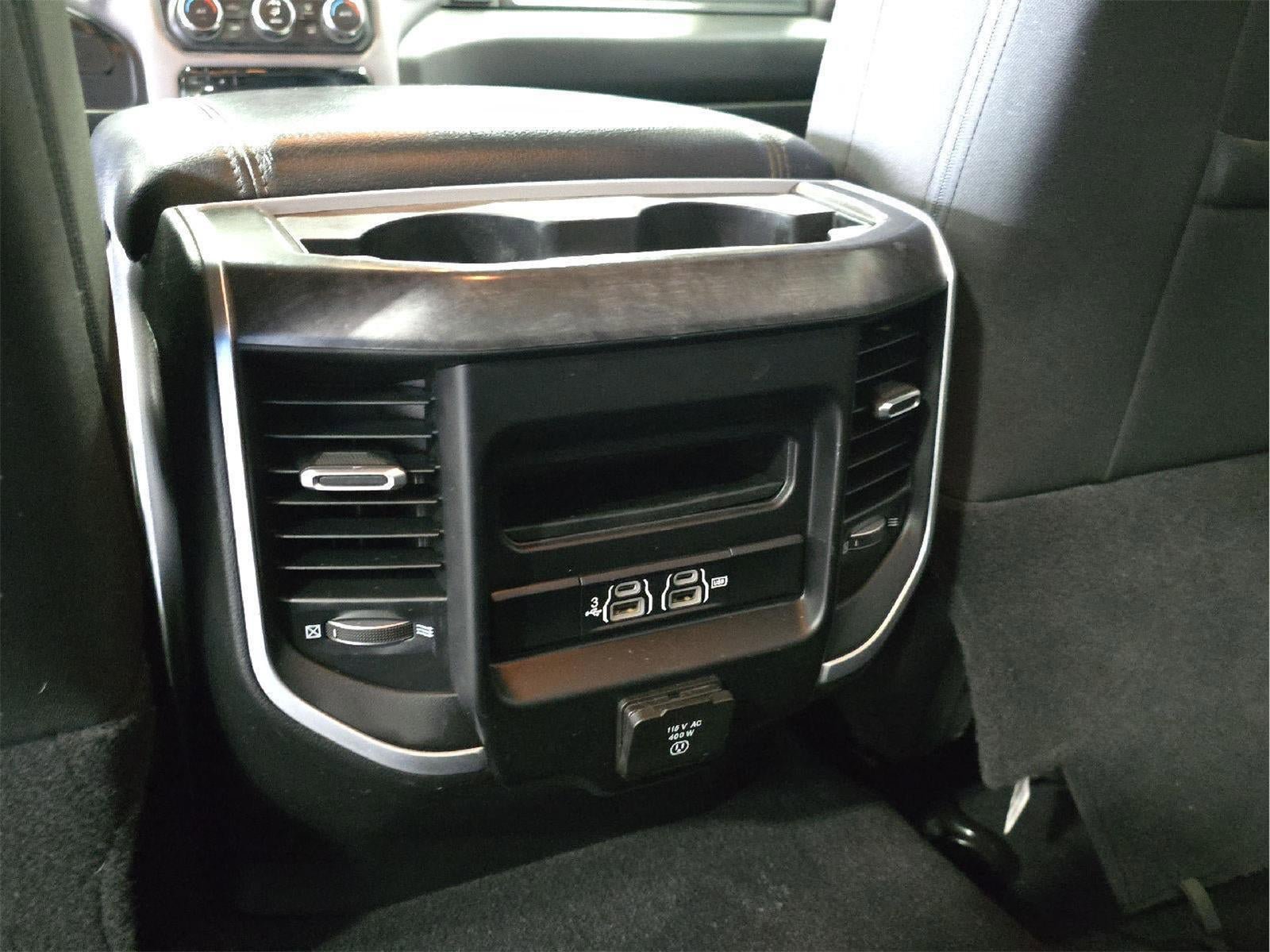 Used 2020 RAM 3500 Big Horn w/ Level 2 Equipment Group AWD/4WD image 19