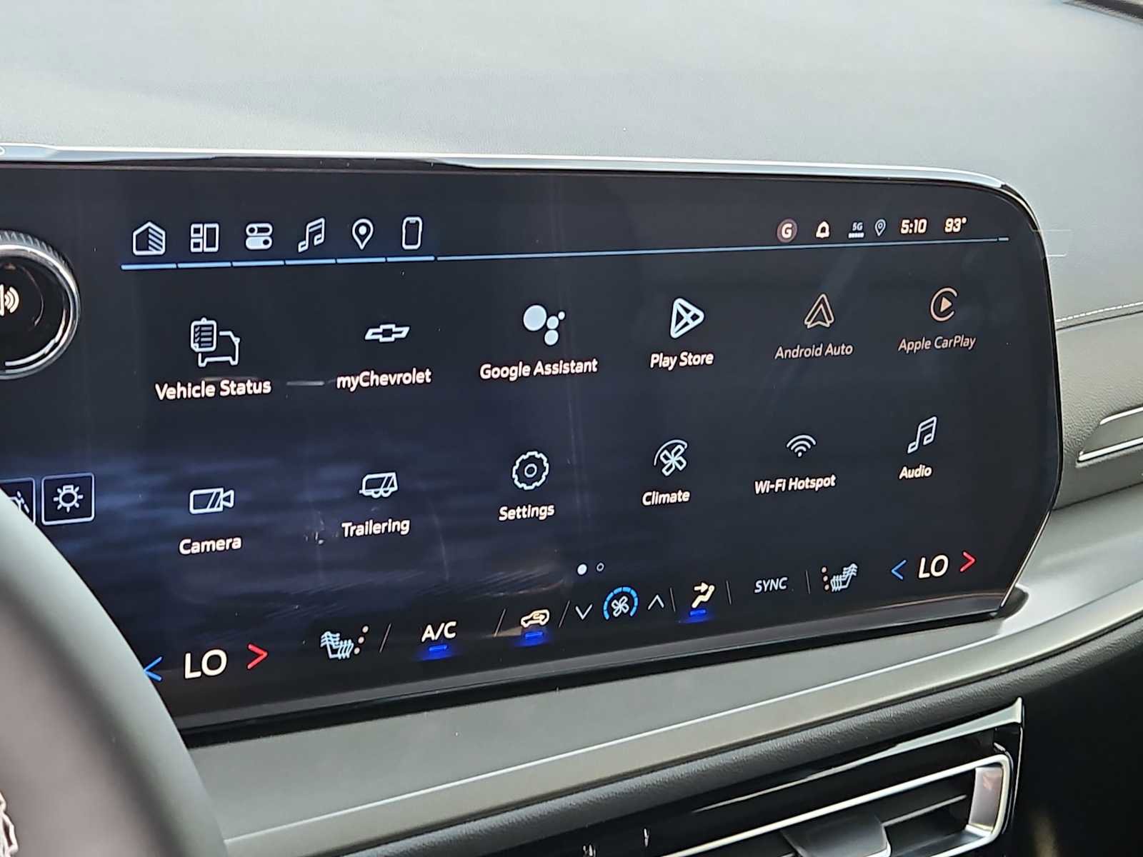 New 2026 Chevrolet Traverse LT image 24