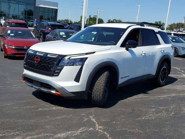 New 2026 Nissan Pathfinder Rock Creek AWD/4WD image 3