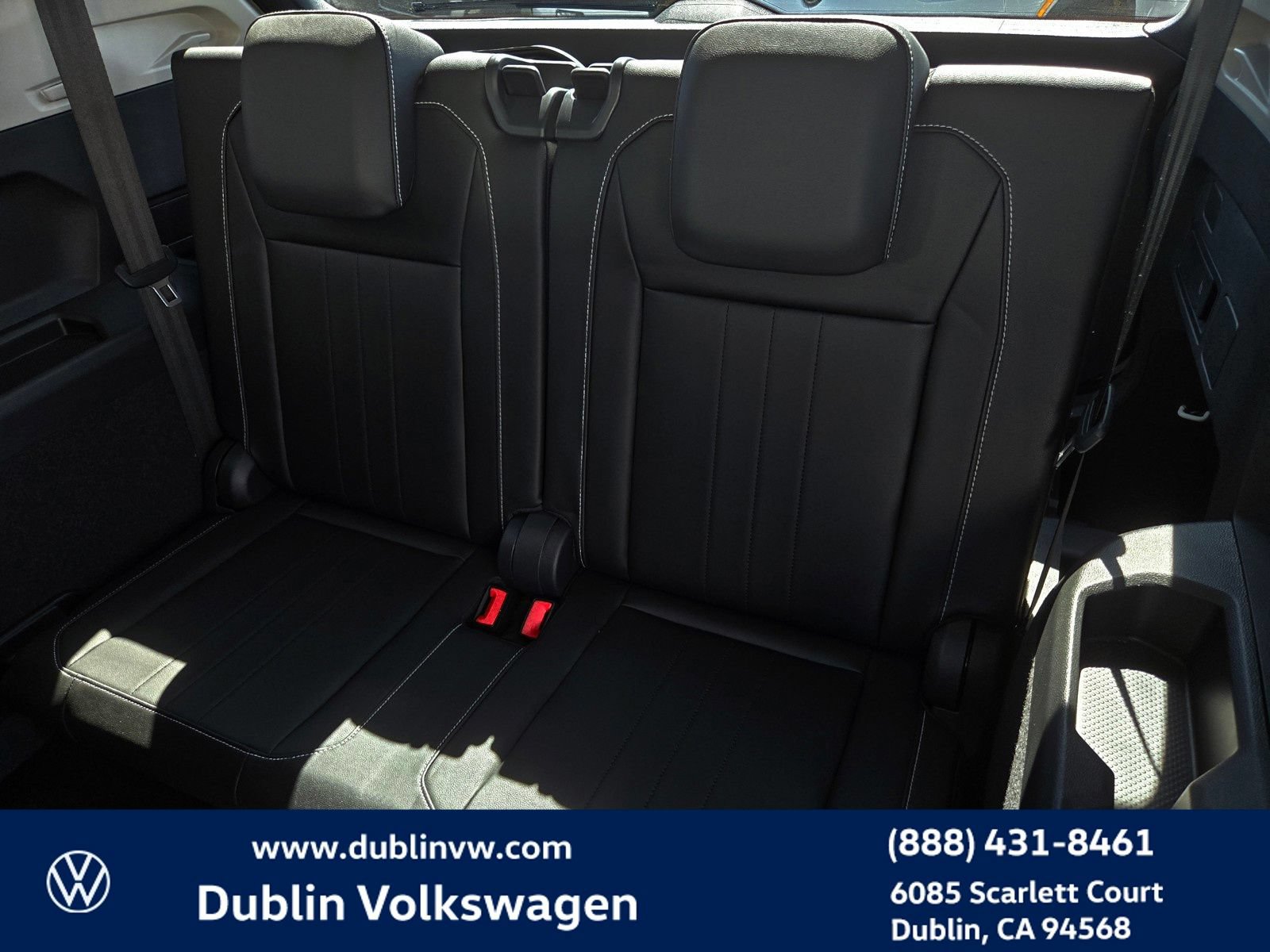 Certified 2023 Volkswagen Tiguan SE FWD image 22