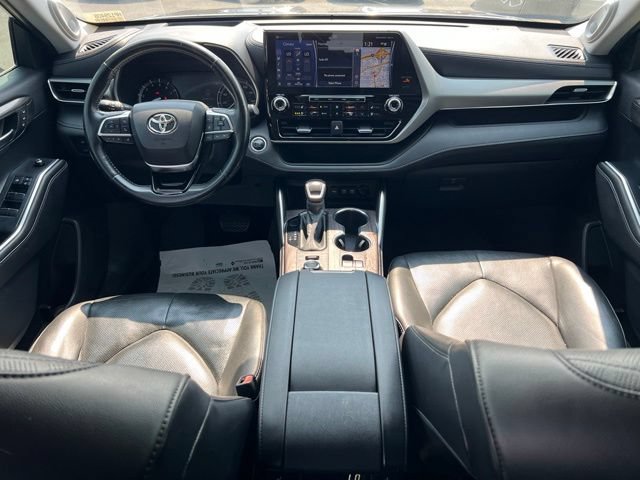 Used 2020 Toyota Highlander Platinum AWD/4WD image 10